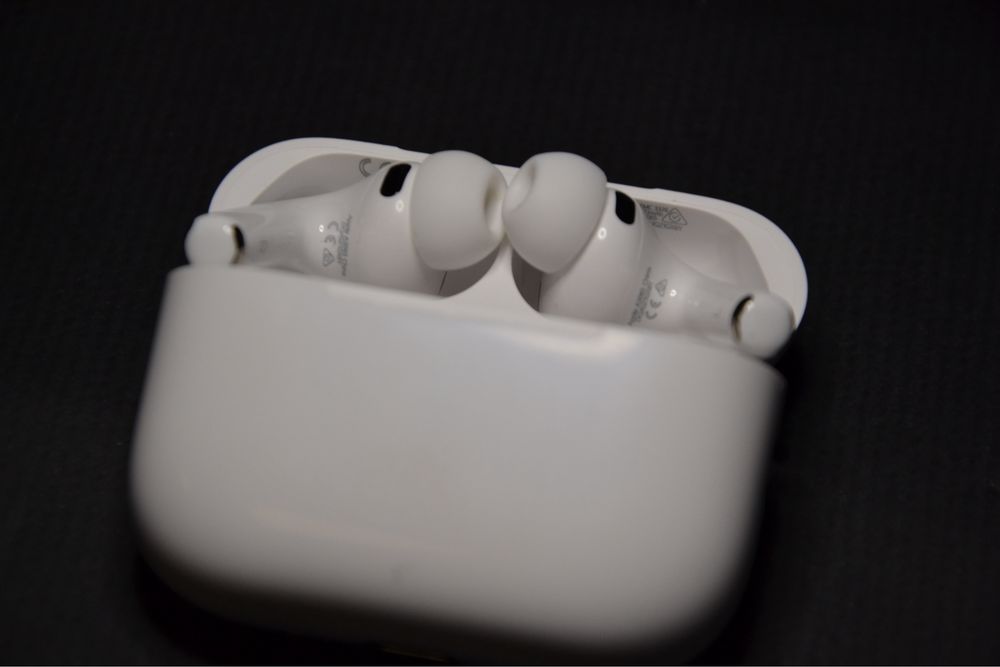 Casti Apple AirPods Pro 3 (Noise Cancelling) Type-C - Noi Sigilate