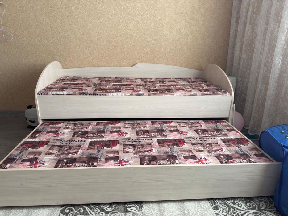 Продаеться детский гарнитур