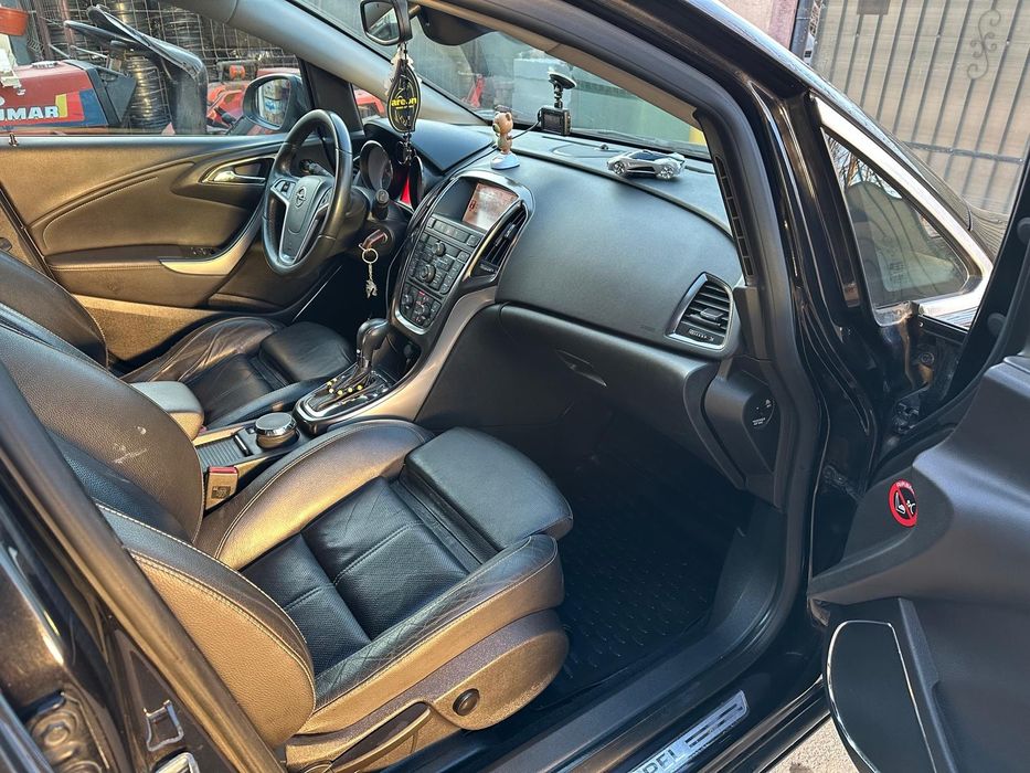 Vand opel astra J 2010