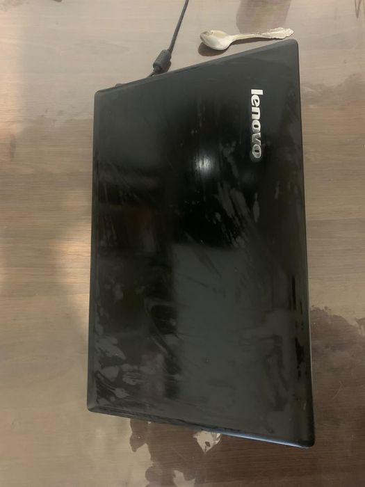 Ноутбук Lenovo б/у рабочий