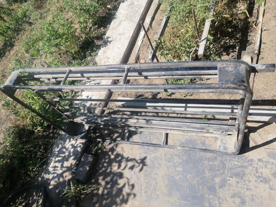 Продам Багажник на Ниву