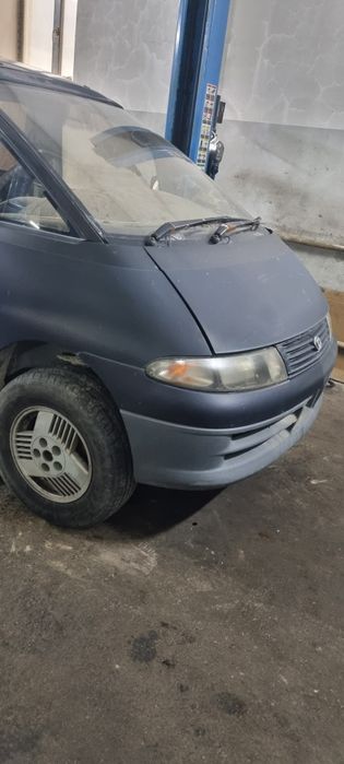 Тоёта люсида продам