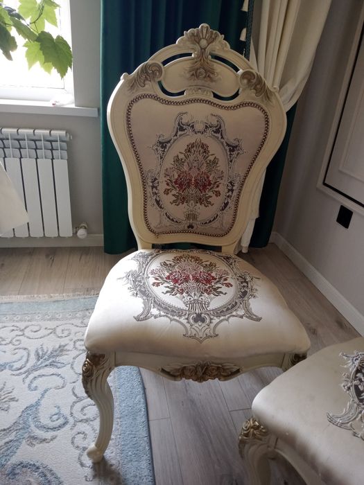 Стулья б/у продам