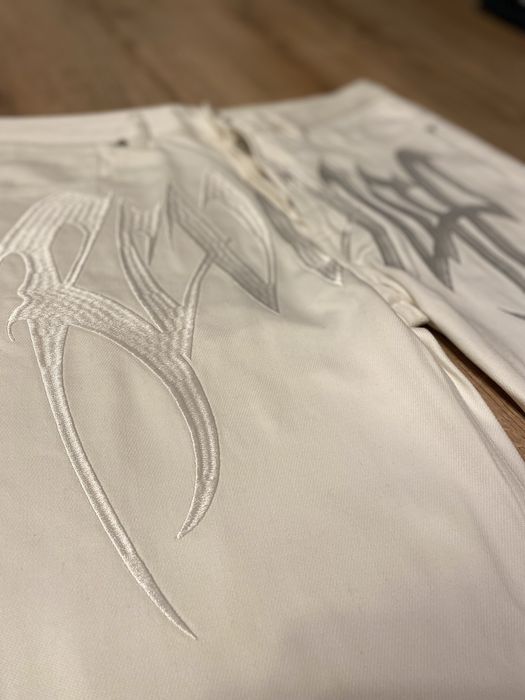 Revenge White Denim Embroidered Jeans