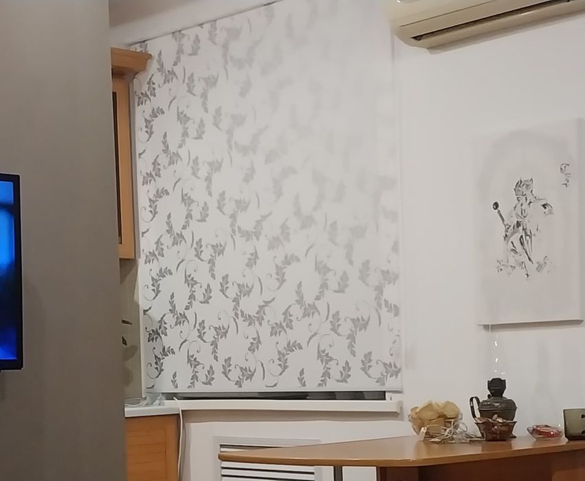 Продам ролл штору