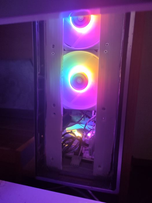 Компьютер СРОЧНО