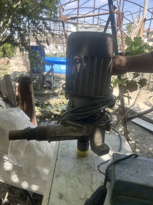 Бц вихр матор украинаники