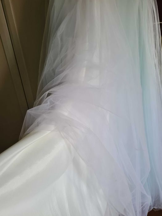Rochie mireasa cu tull