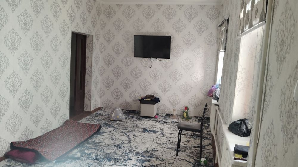 Uy sotiladi yashnabod rayoni