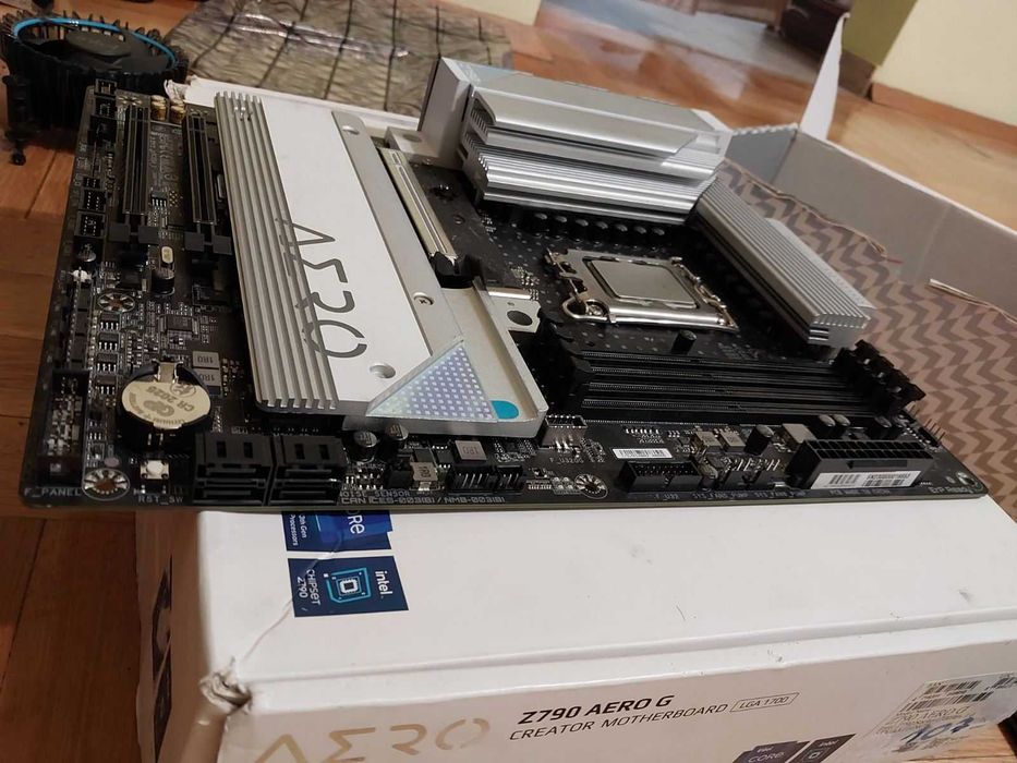 Intel Core i5 14600KF + Gigabyte Z790 Aero G
