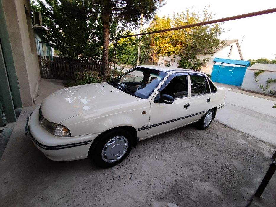 Nexia 2006 yil super sons motorda xolat yaxshi