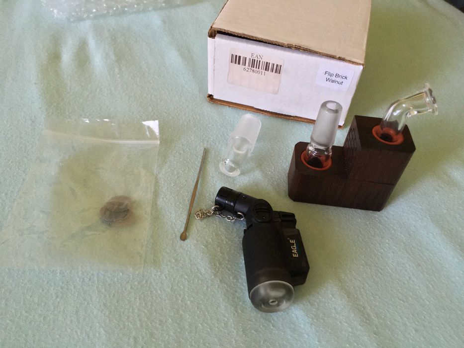 vaporizator Sticky Brick Flip Brick, nou, cutie, accesorii