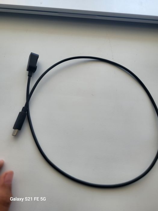Продаю часы samsung fit 3
