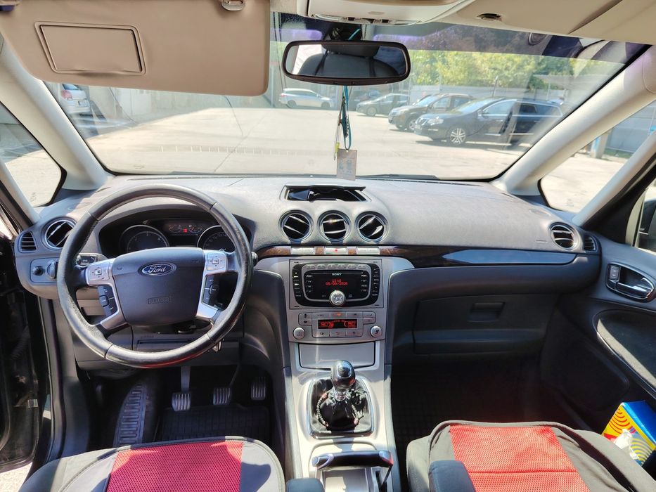 Ford Galaxy GHIA 2006 diesel 2.0 - 136 cp