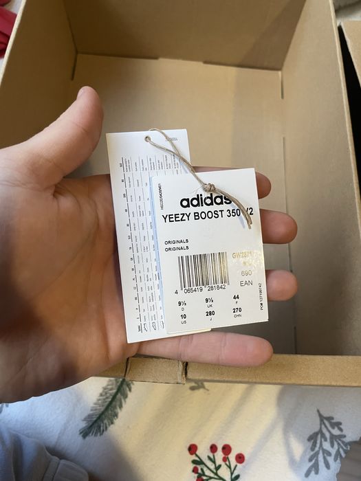 Yeezy 350 V2 mono mist