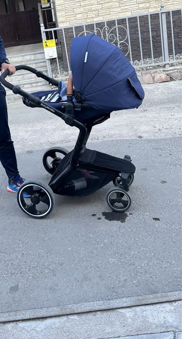 Продам коляску 3в1