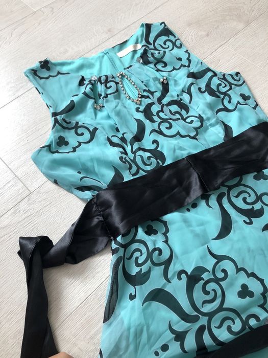 Синьо-зелена дълга рокля, подходяща за повод, размер L