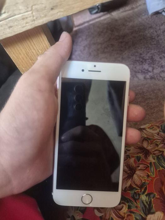 iPhone 7 32GB Rose Gold — АКБ 100%, Touch ID
