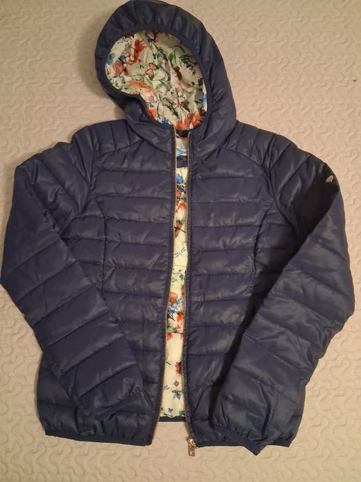 Яке"Fracomina"-XS размер ,без следи от употреба