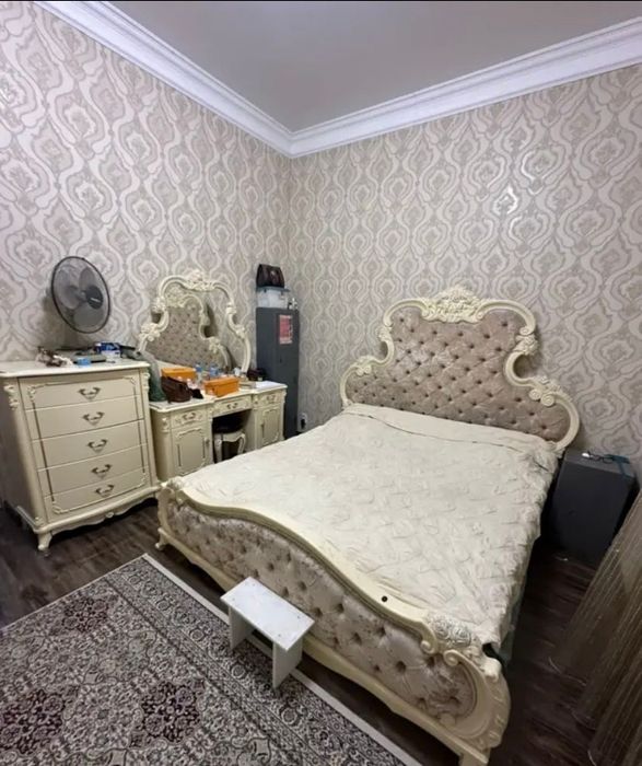 дом 4ком 6сот кв 100/2