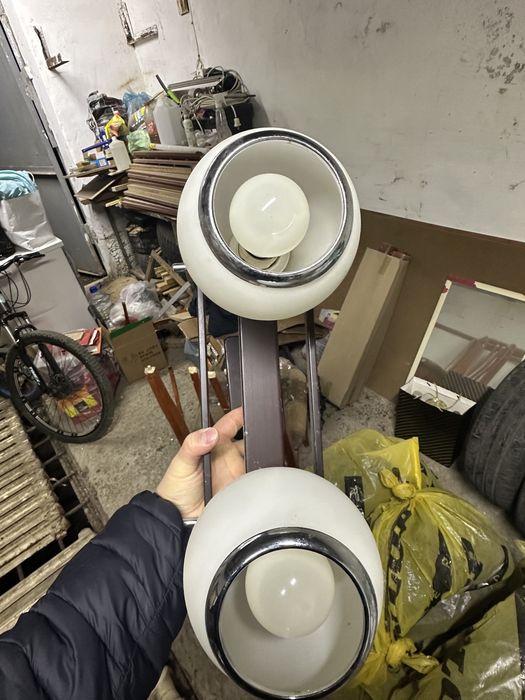 Продам люстры , в рабочем состоянии.