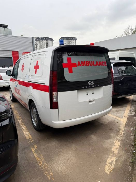 Skori Ambulance. Politsei Ambulance.