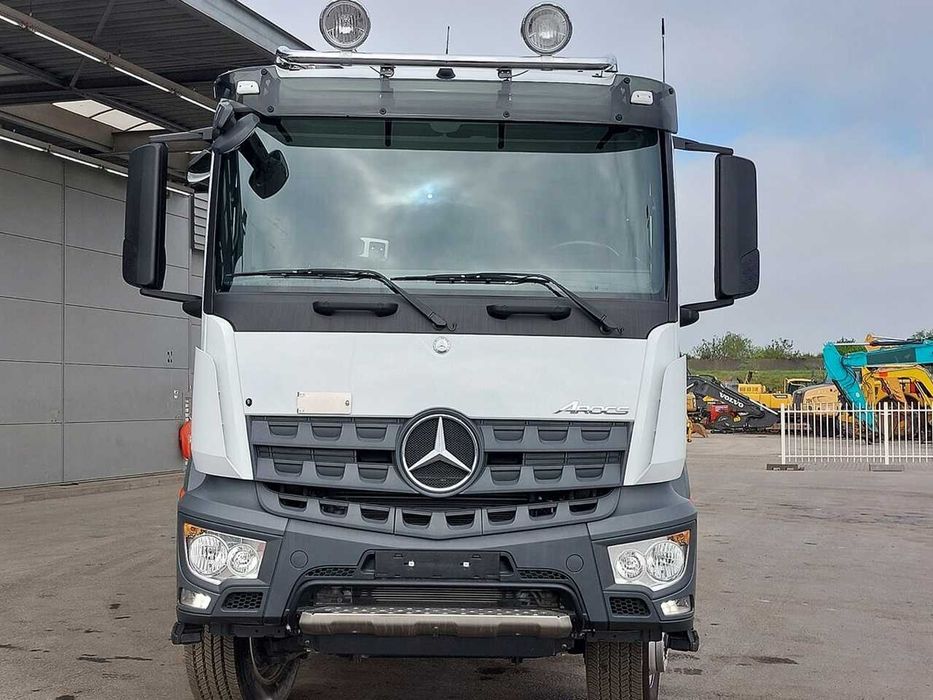 Шасси грузовика Scania R650