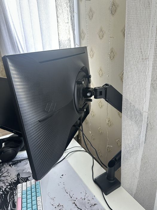 Продам игровой монитор