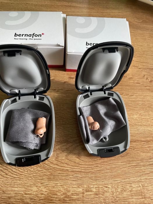 Aparate auditive Bernafon NOI, nefolosite + baterii Oticon