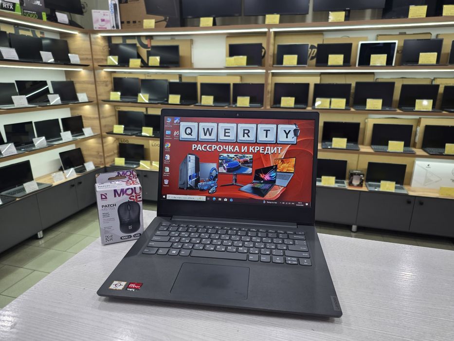 Ультра Lenovo (Athlon 3150u, 8 Gb DDR4, 128 Gb SSD)