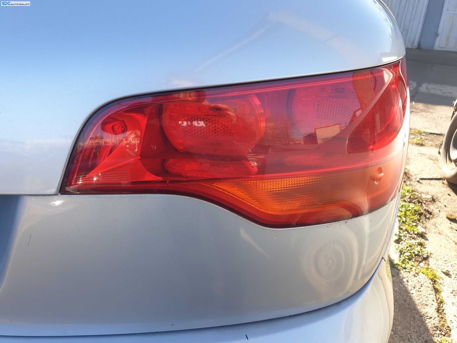 Stop Lampa Tripla Dreapta Audi Q7 NFL Non Facelift 2007 - 2009 [K1671]