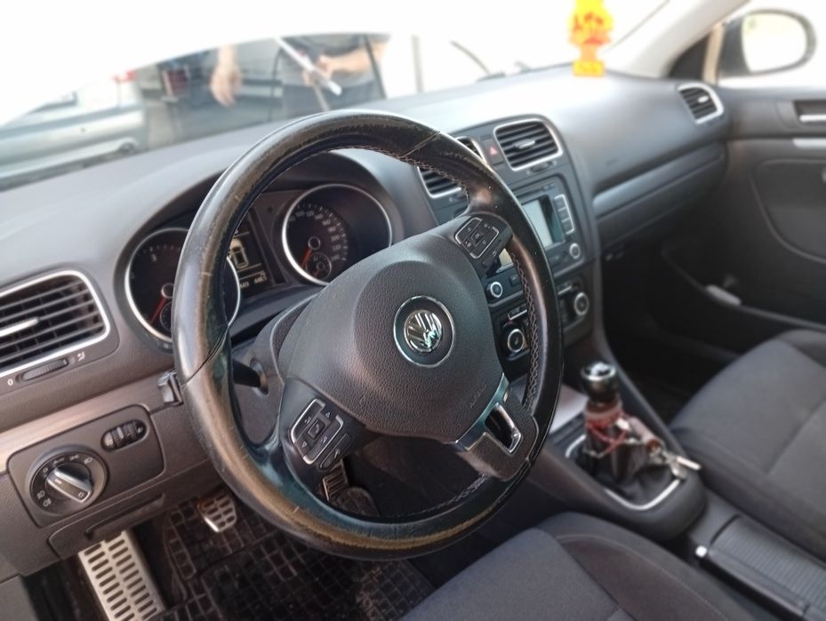 Vand golf 6 ,2012  1.6 tdi