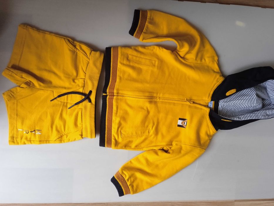 Комплект горнище и шорти размер 80