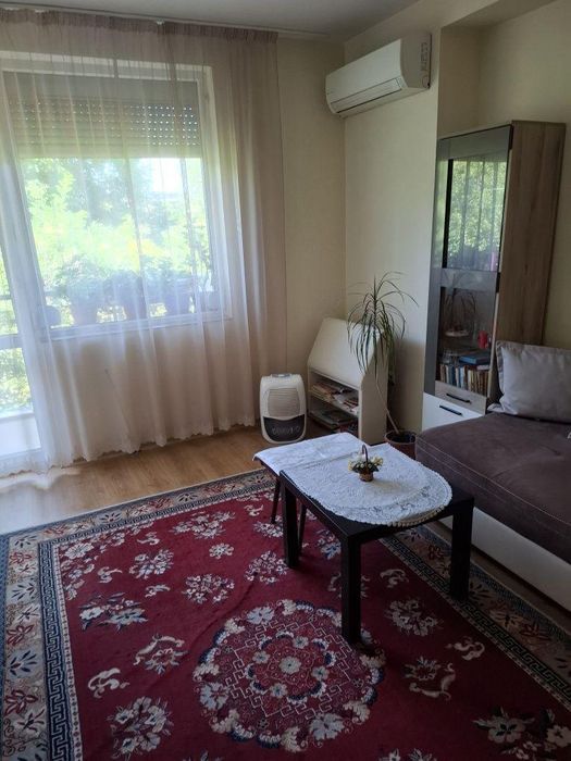 Дава се под наем Двустаен апартамент в София, Студентски град - 80 кв.м за 799 € - Снимка #1