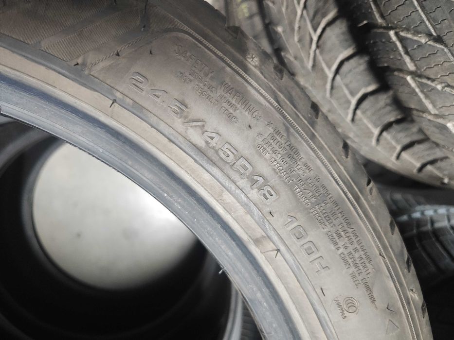 4бр.зимни гуми 245/45/18 Goodyear