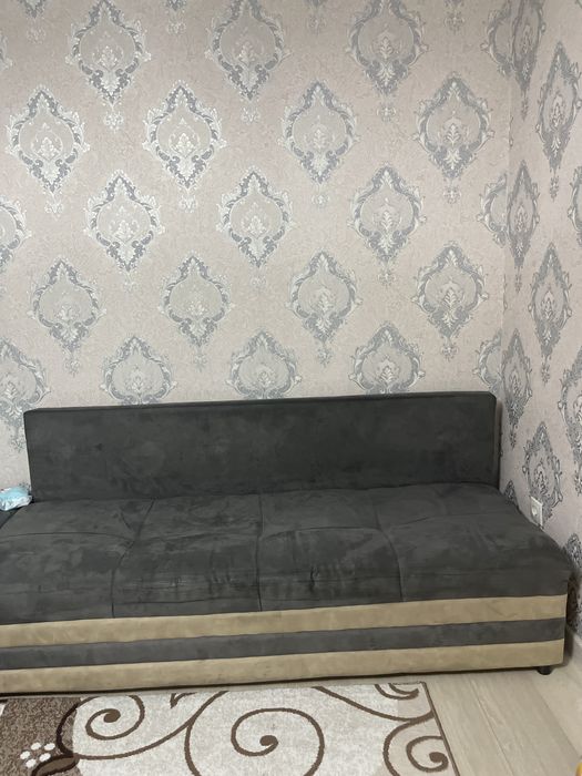 Продам диван срочно