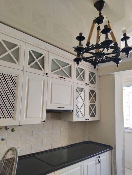 Люстра 6 лампочек