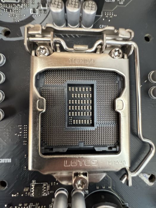 Материнская плата b360 / b365