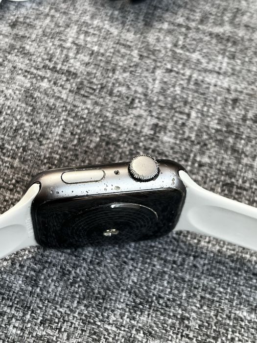 Часовник Aplle Watch Se 32Gb