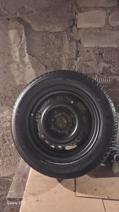 Продам колесо на запаску