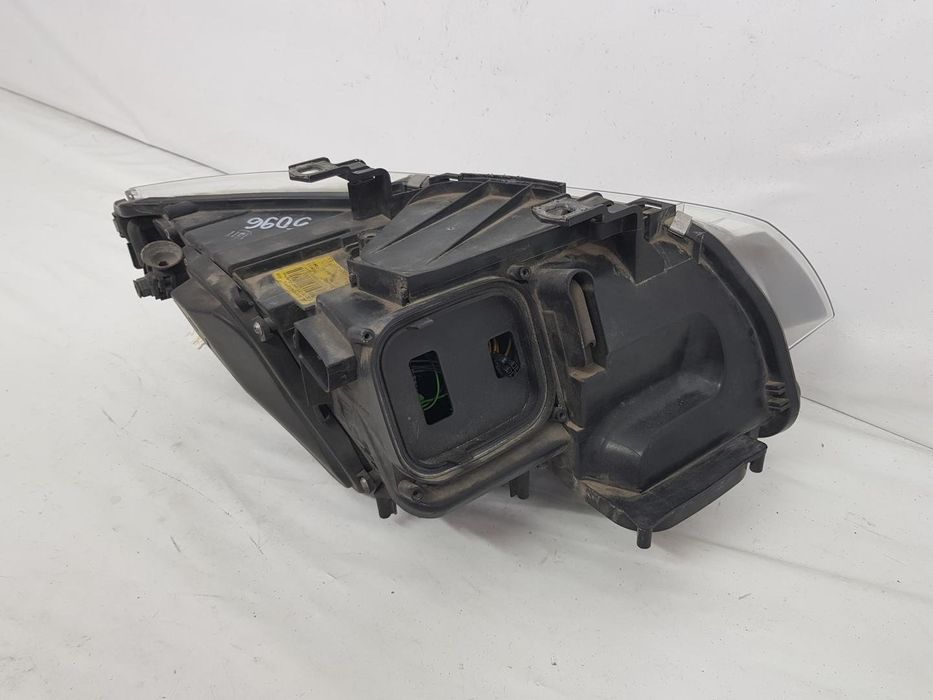 Far stanga Xenon Led BMW Seria 3 E92 LCI facelift dupa 2009
