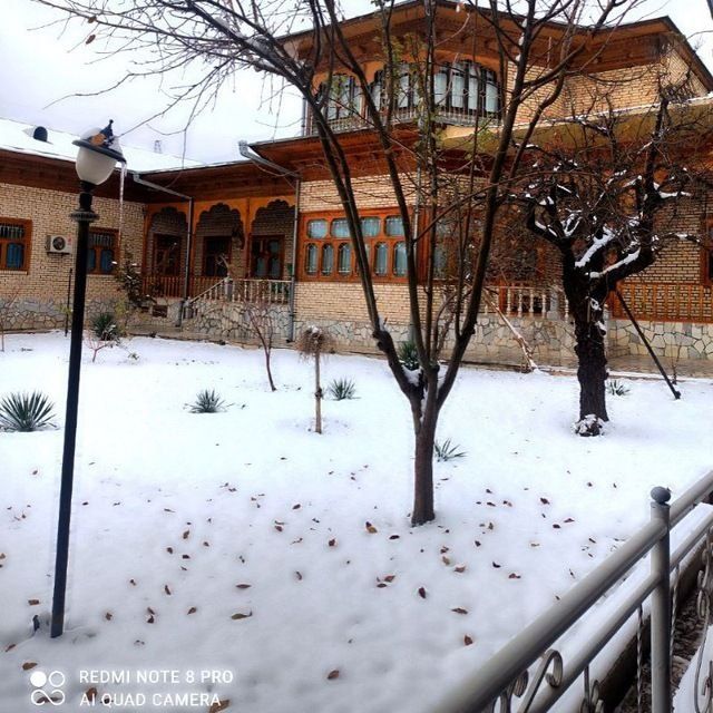 Uchaska sotiladi xasanboyda