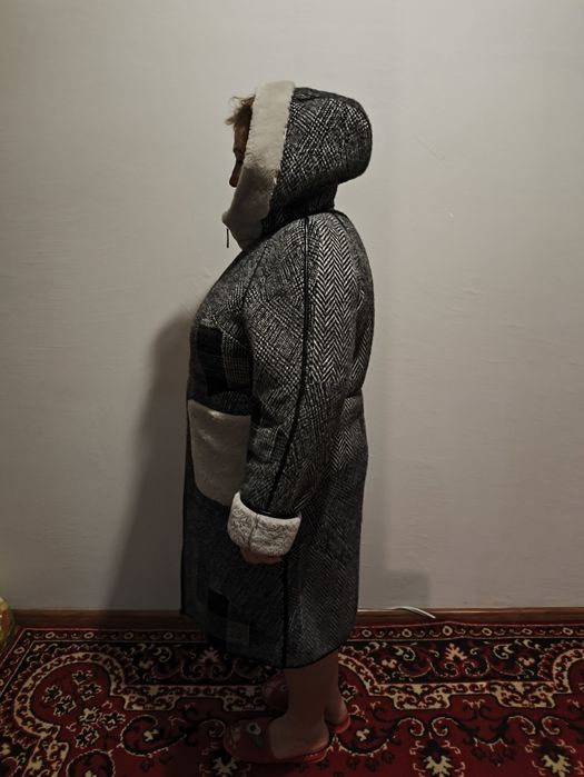 Продам зимнее пальто