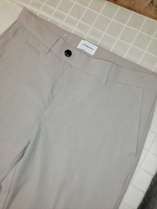 Чисто нов мъжки официален панталон LINDBERGH размер L