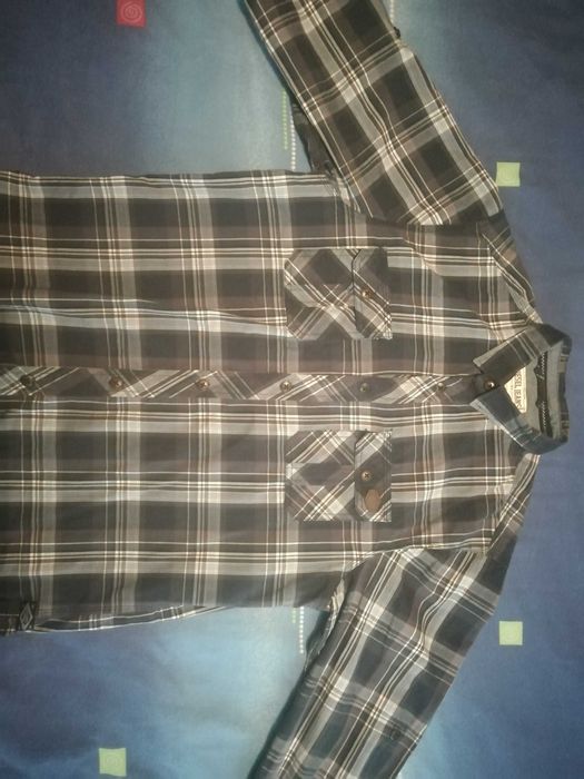 Мъжки ризи, размер L