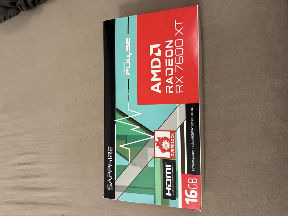 Placa video AMD SAPPHIRE RX7600XT 16gb