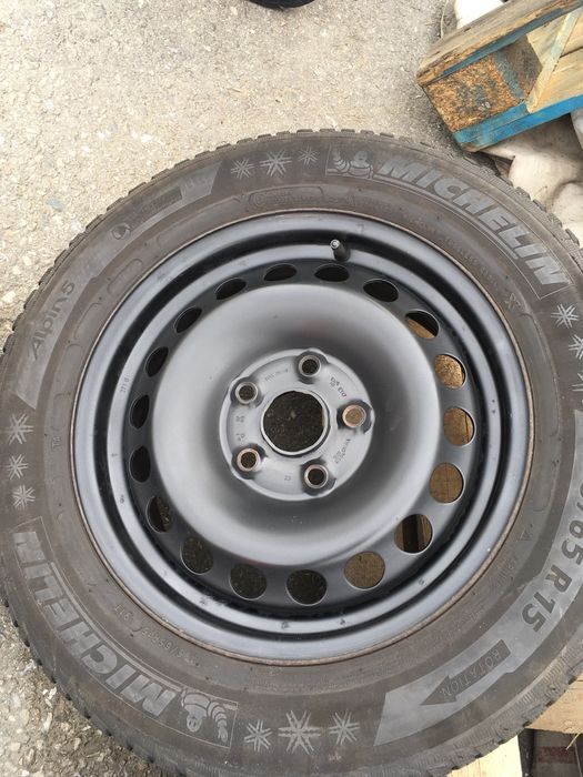 Jante iarna volkswagen Golf 5 6 7 Seat Audi Skoda 5x112 195 65 R15 M+S
