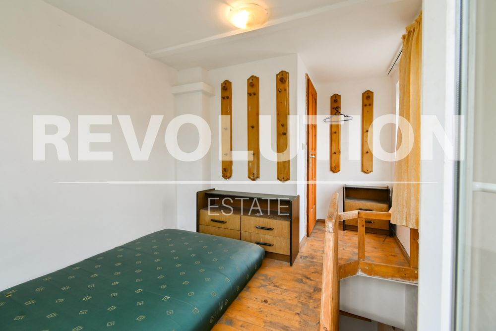 Дава се под наем Тристаен апартамент в София, Лозенец - 70 кв.м за 600 € - Снимка #2