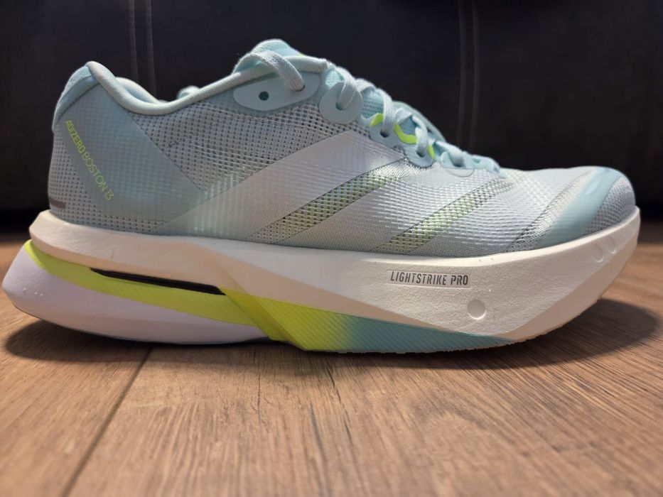 Нови дамски маратонки Adidas Adizero Boston 13 W (39 / 2/3)