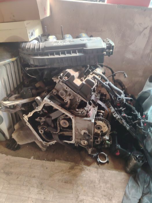 Двигатель chrysler 300c по запчастям